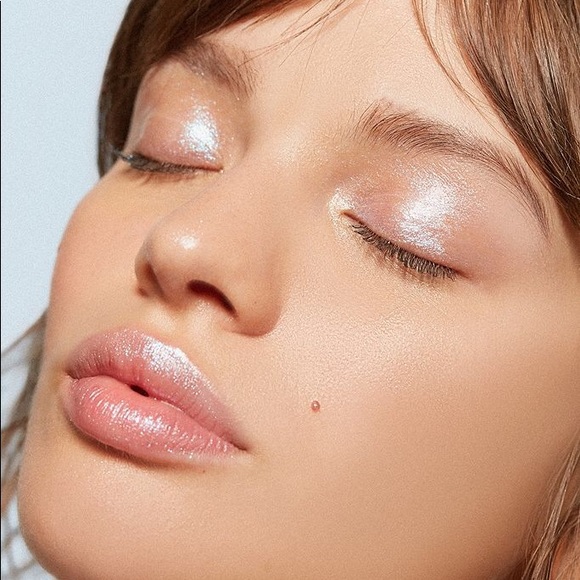 Ohii Cosmic Jasper Soft Glow Highlighter - Picture 3 of 8